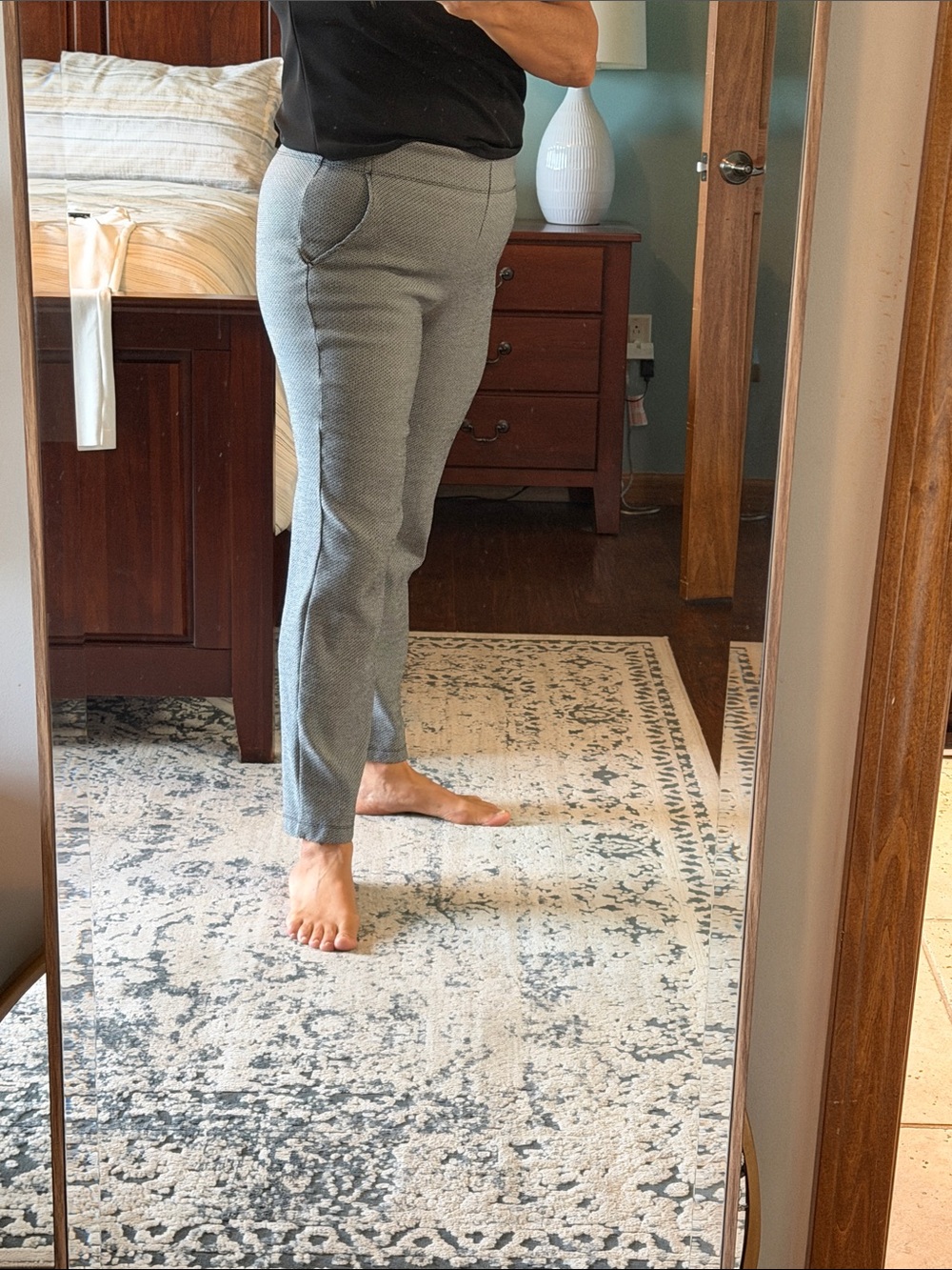 Max Studio Textured Slim Ankle Pants in Heather Gray